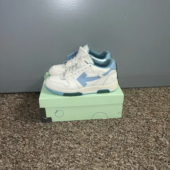 Off-White Out of Office 'White Blue'